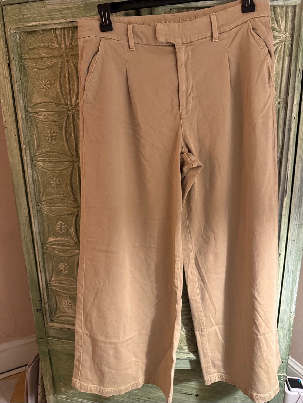 American Eagle wide leg khakis. Size 14. Inseam 29.